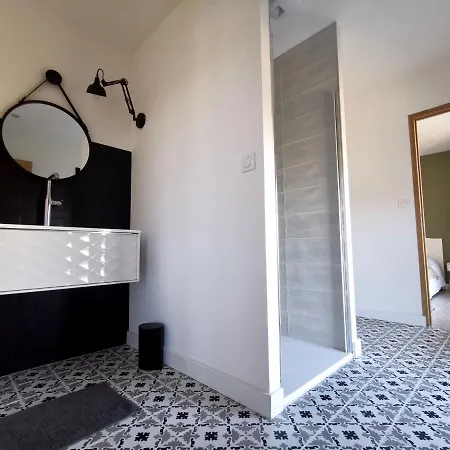 Villa Contemporaine De Standing Avec Piscine *